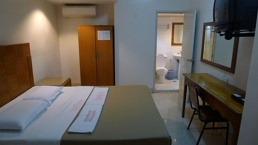 Cebuview Tourist Inn מראה חיצוני תמונה
