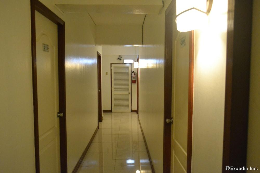 Cebuview Tourist Inn מראה חיצוני תמונה