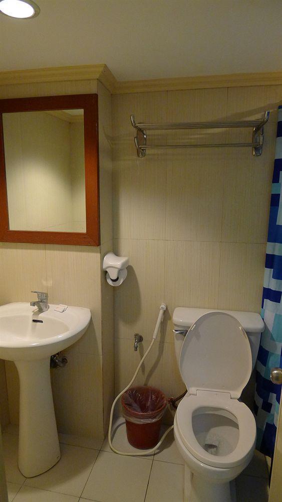 Cebuview Tourist Inn מראה חיצוני תמונה