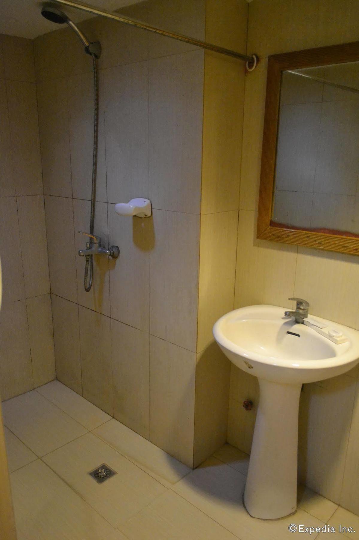 Cebuview Tourist Inn מראה חיצוני תמונה