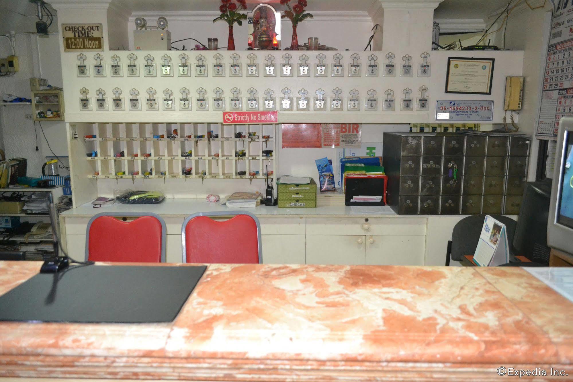 Cebuview Tourist Inn מראה חיצוני תמונה