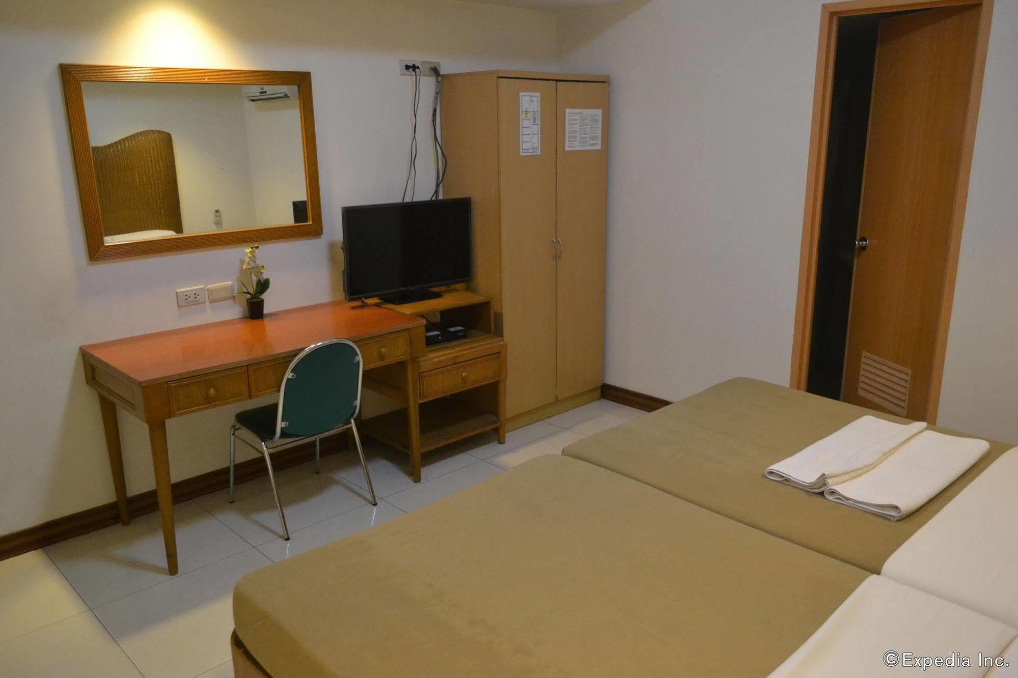 Cebuview Tourist Inn מראה חיצוני תמונה