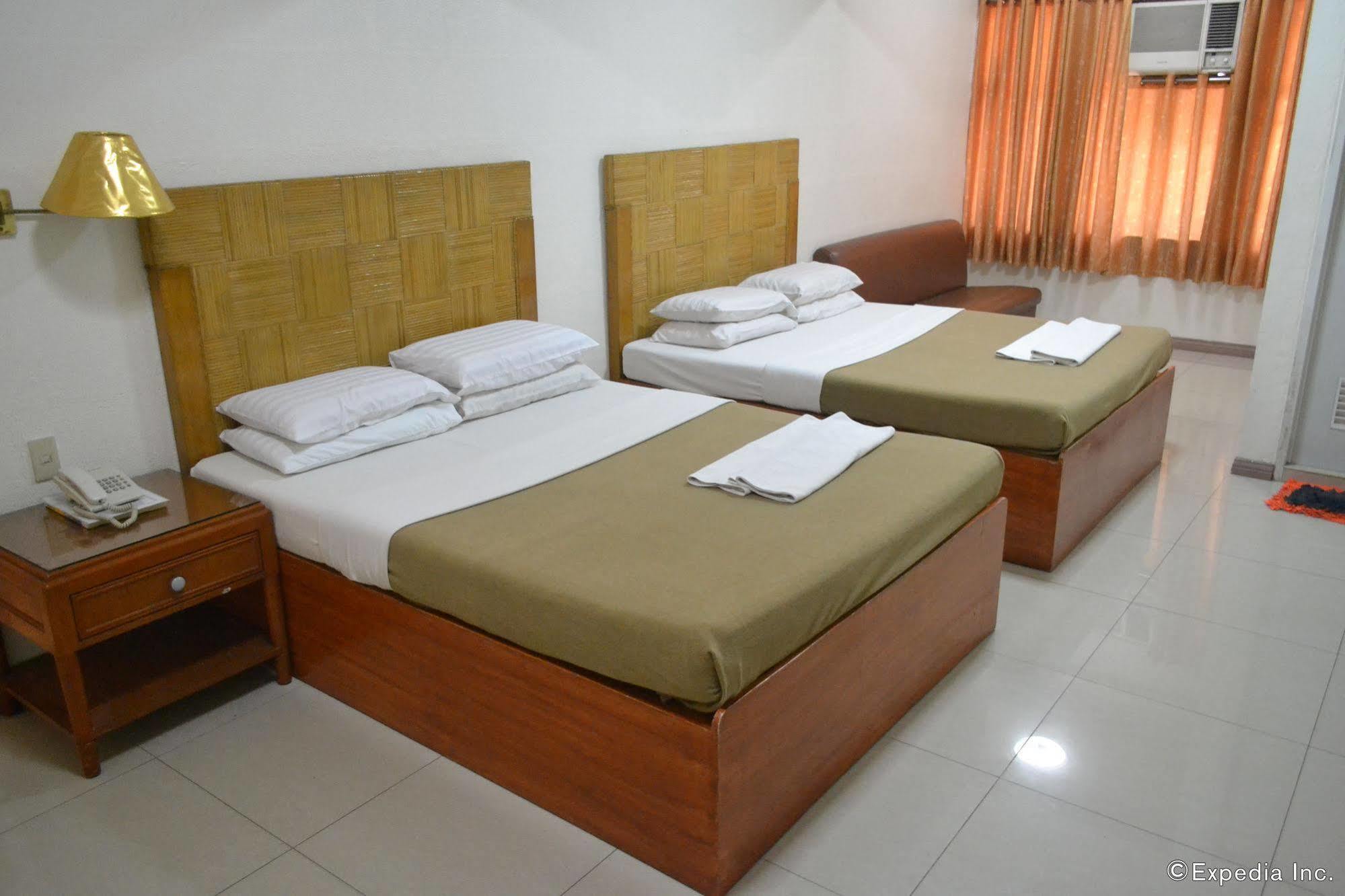 Cebuview Tourist Inn מראה חיצוני תמונה
